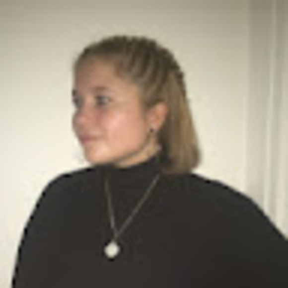 Meet your Posher, Lucrèce - Picture 1 of 1